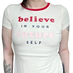Old Navy Believe In Yourself T-shirt Size Large